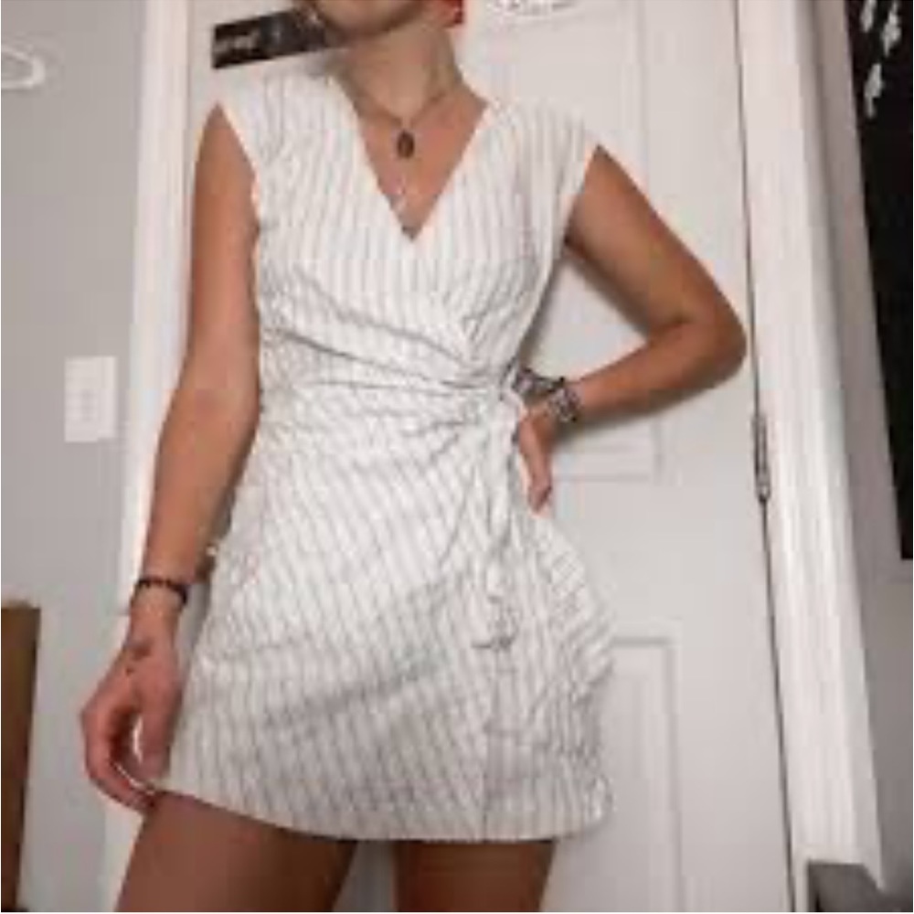 Zara Basics Romper. Size XS (984E)